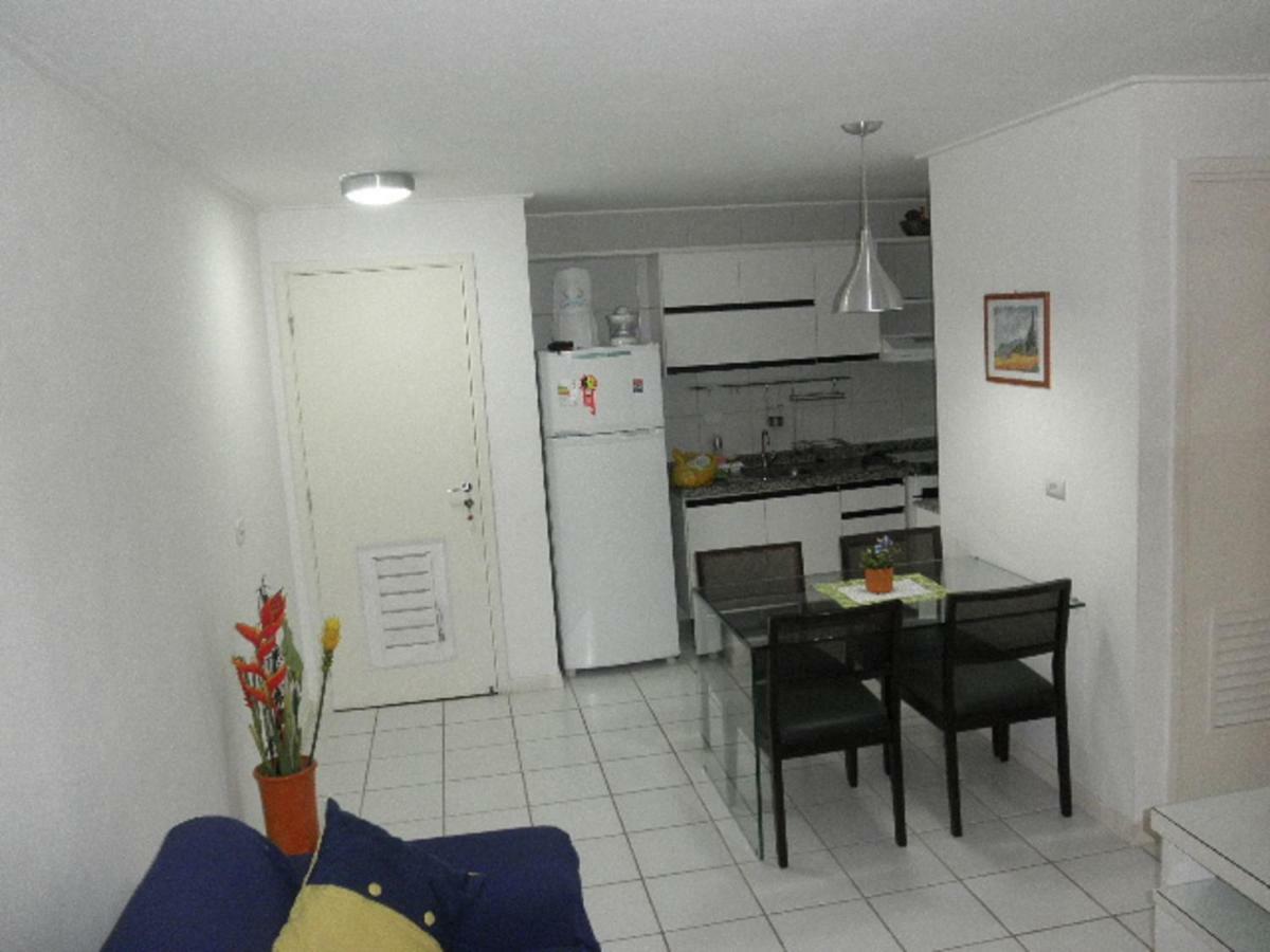 Na Beira Mar De Pajucara- Edif Neo- Apartamento Quarto E Sala- Tem Varanda - Vista Lateral Do Mar- Rua Julio Plech Filho 60 Esquina Com Avenida Doutor Antonio Gouveia - Consumo Eletrico E Pago No Ckeck-Out 1Kwh E 1,35 Reias Maceió Eksteriør bilde